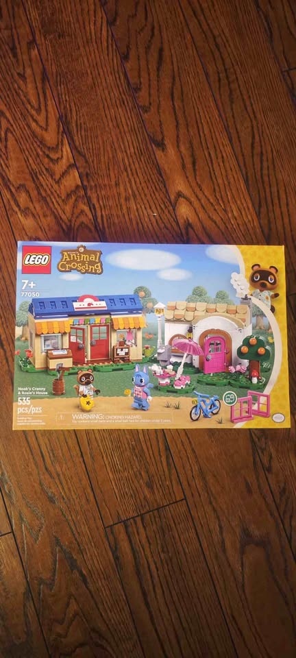 LEGO Animal Crossing Nook's Cranny & Rosie's House 77050