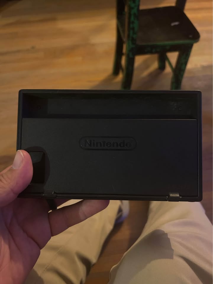 Switch docking station - photo 2