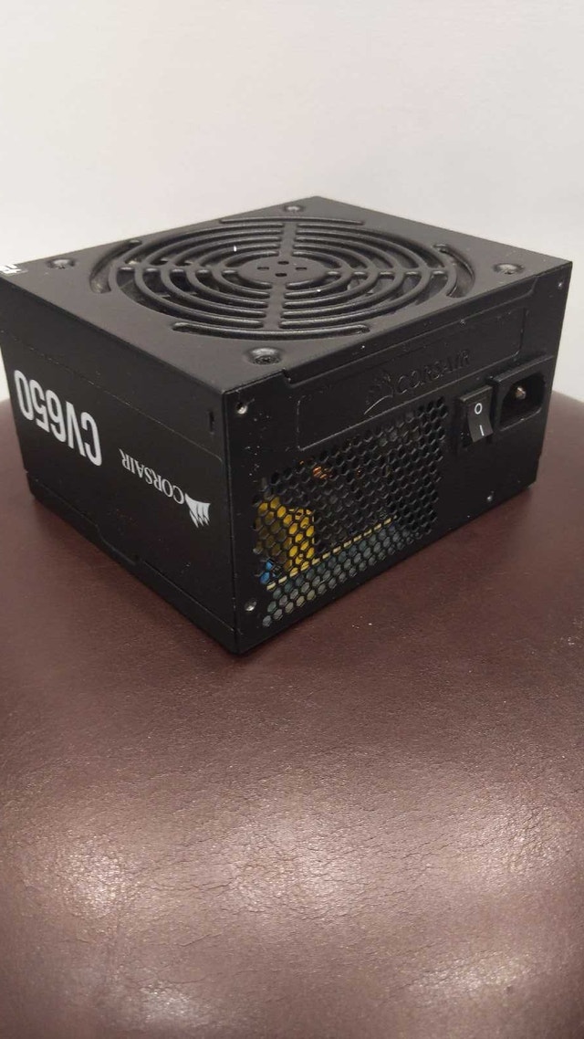 Corsair CV650 - photo 2