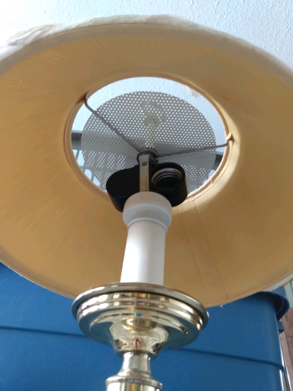 Lamp with switch - photo 3