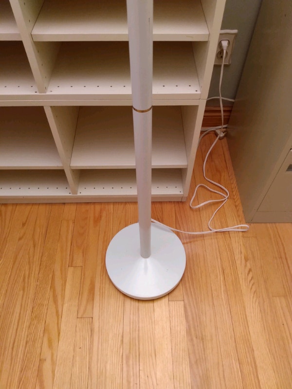 Tall white lamp - photo 2