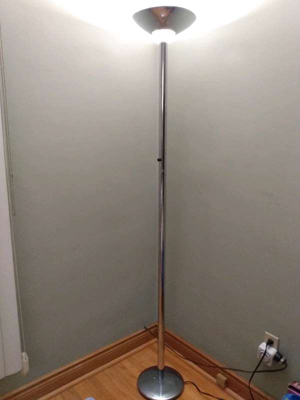 Tall metallic lamp