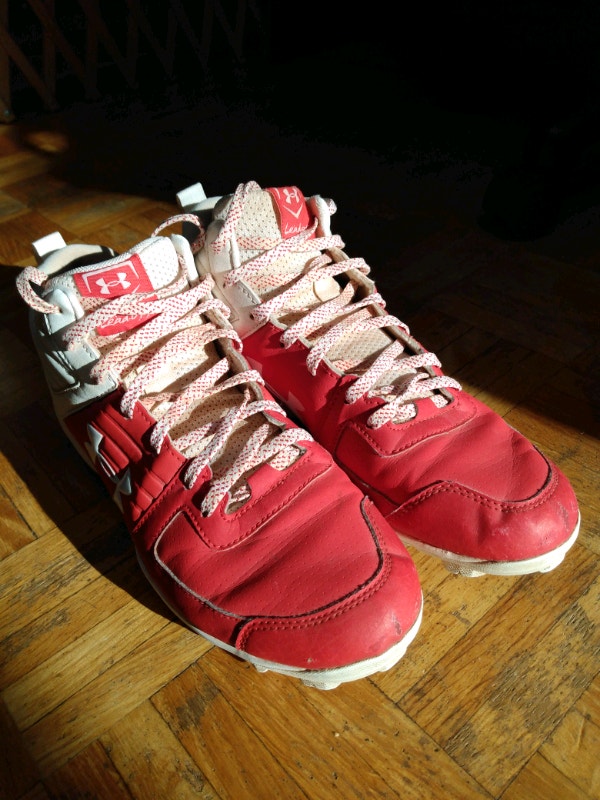 Red UnderArmour baseball cleats mid - photo 2