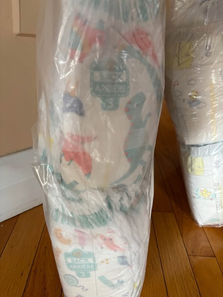 Pampers pull up diapers size 3