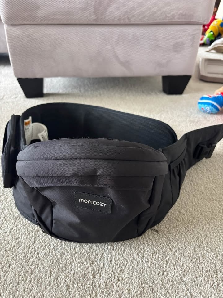 Momcozy hip carrier - photo 2