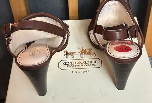 New in box Coach Leather Tassled Heeled Sandals size 7.5 - photo 3
