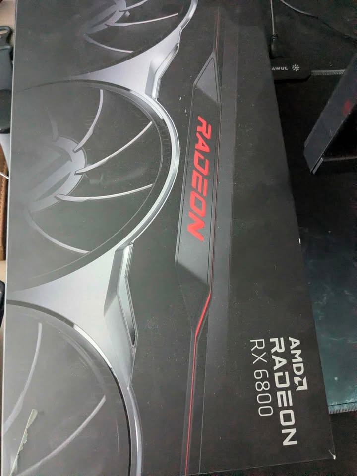 RX 6800 - photo 3