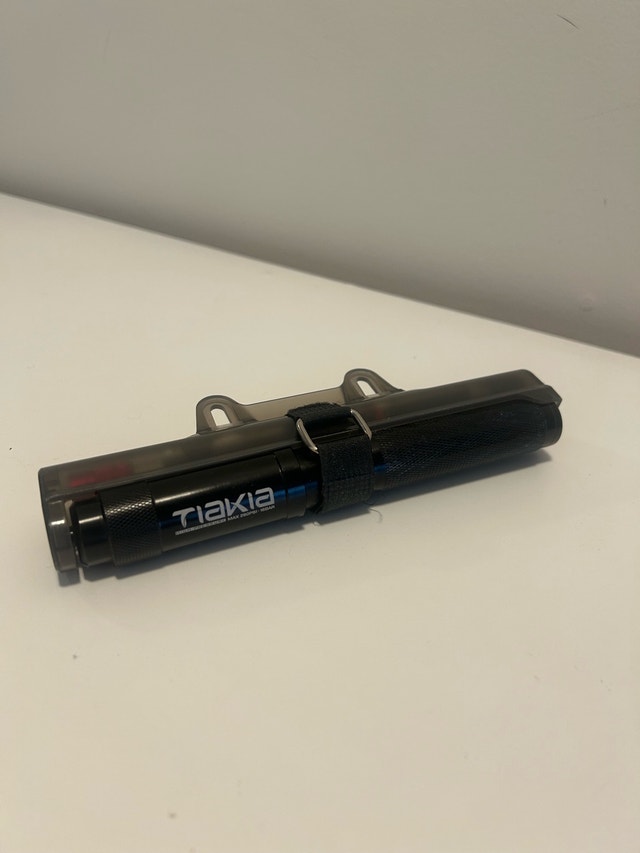 Tiakia mini bike pump - photo 2