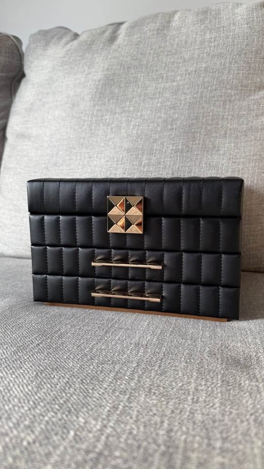 ✨ Elegant Black Jewelry Box with Drawers | Like New ✨ - photo 3