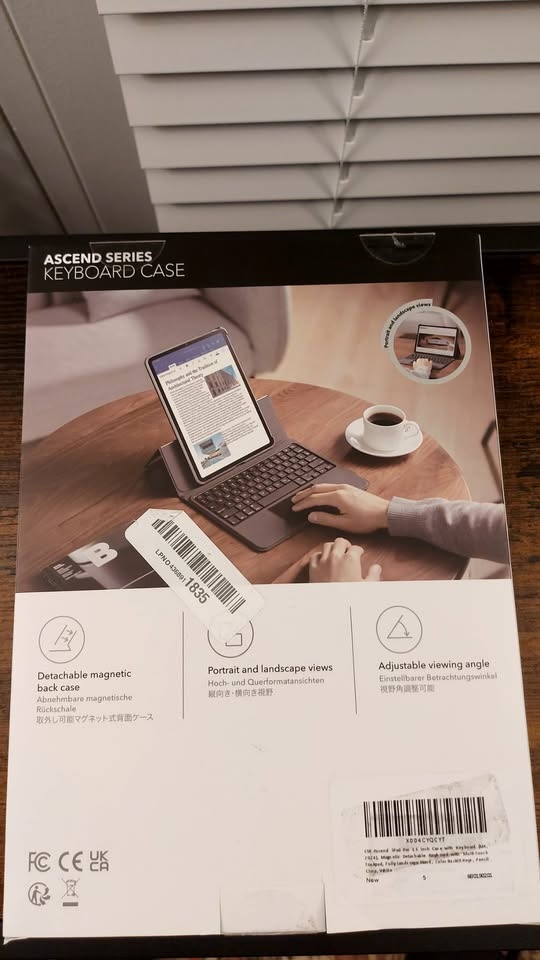 ESR Ascend iPad Pro 11 Keyboard Case - photo 5