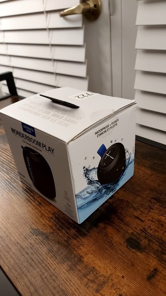 Ultimate Ears WONDERBOOM Portable Bluetooth Speaker - photo 3