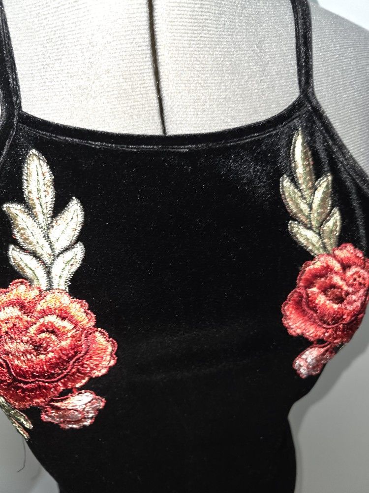 Women's Black Velvet Dress - photo 4
