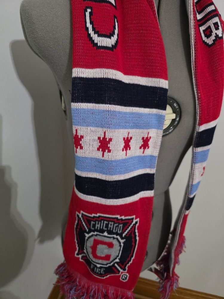 Chicago Fire scarf - photo 2