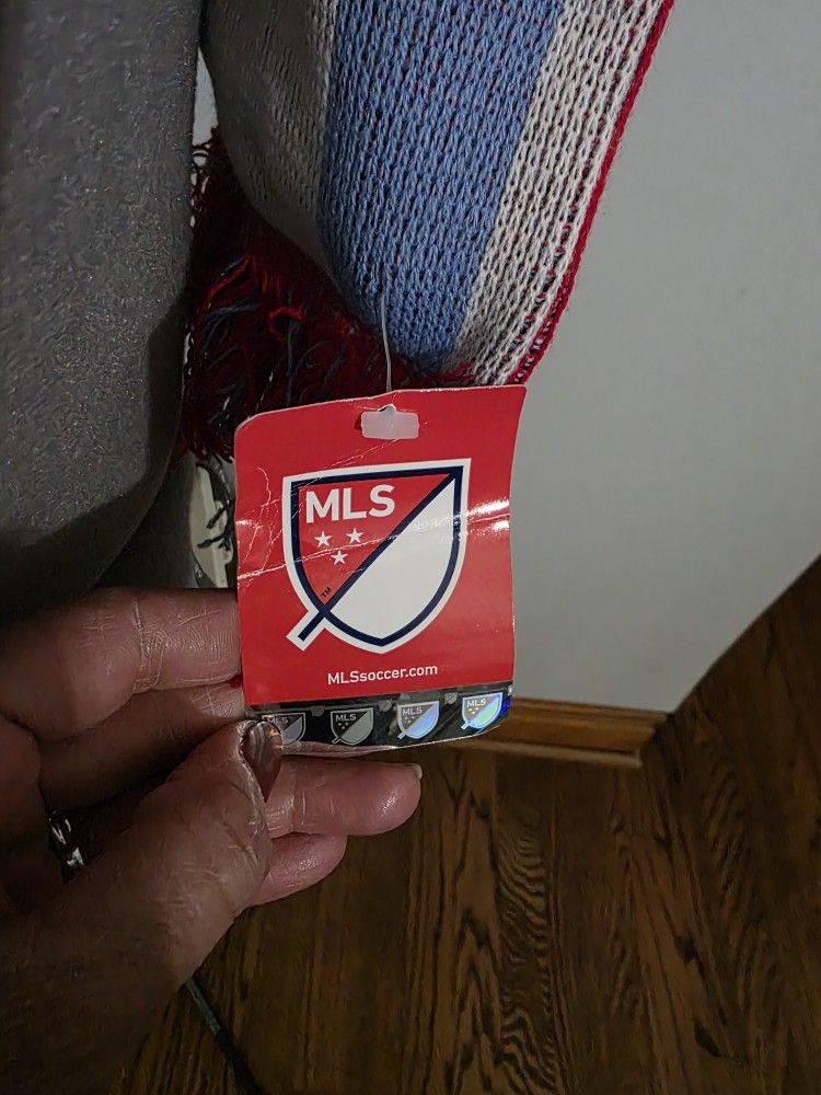 Chicago Fire scarf - photo 4
