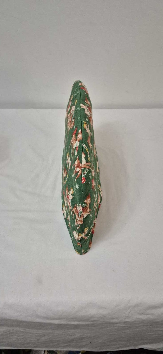 Retro Christmas Tea Cozy - photo 3