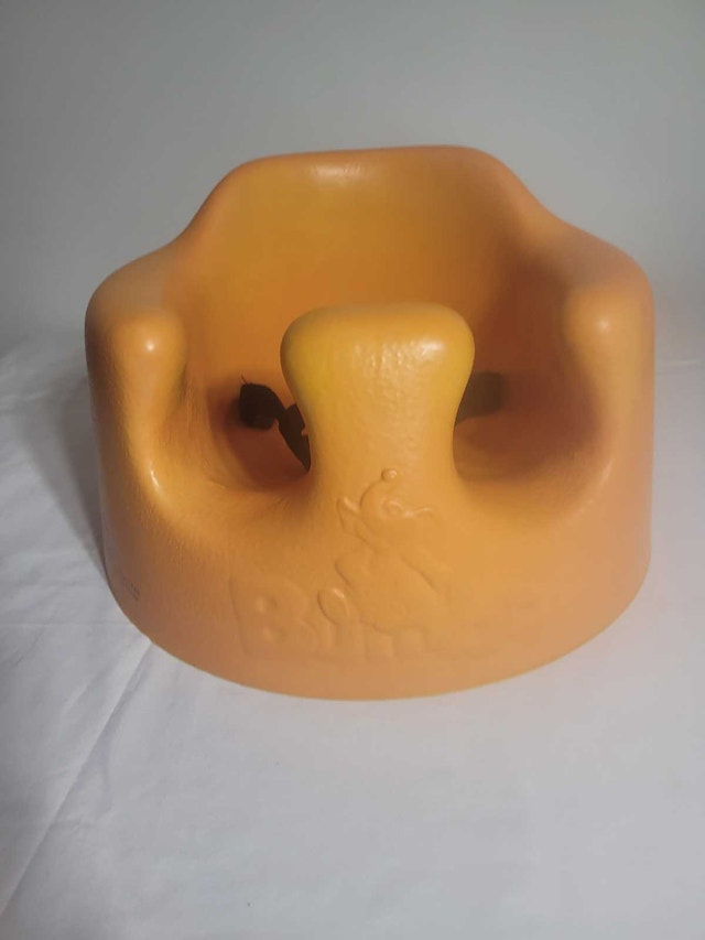Bumbo baby floor seat with harness