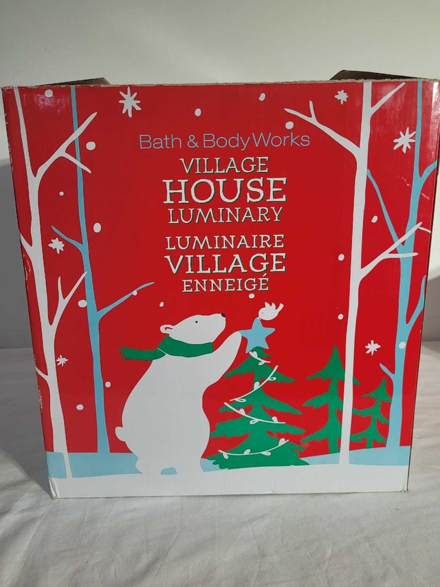 Bath & Body Works Village House Luminary