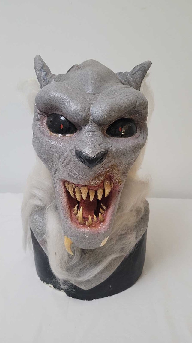 Grey Werewolf Bust