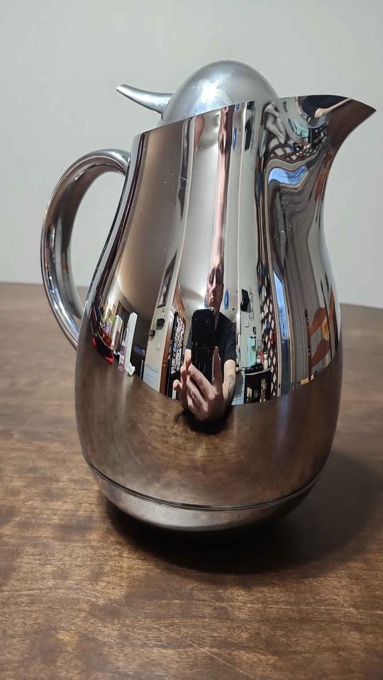 Carafe Insulated Coffee Tea Plastic Body Glass Insert 64 Oz - photo 2