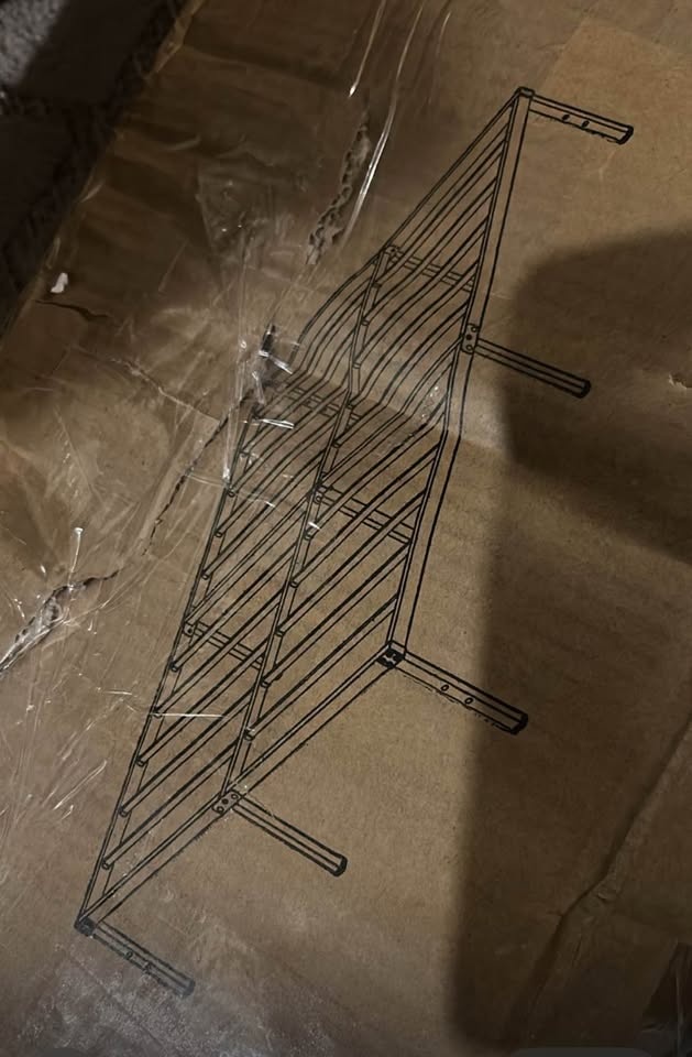 Queen Amazon Basics Metal Bed Frame - photo 4