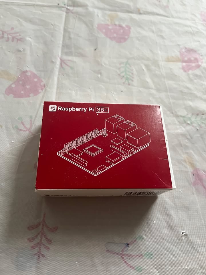 Raspberry Pi 3 Model B+ - photo 4