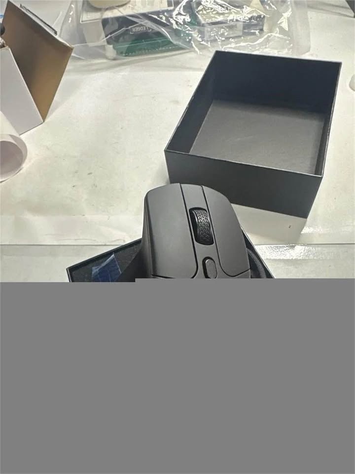 Keychron M6 All-Silent Wireless Gaming Mouse – Black - photo 5