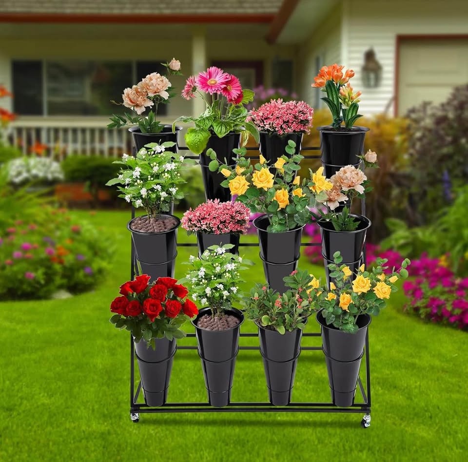 New-Flower Stand, 3 Layers Heavy Duty Moving Plant Stand - photo 2