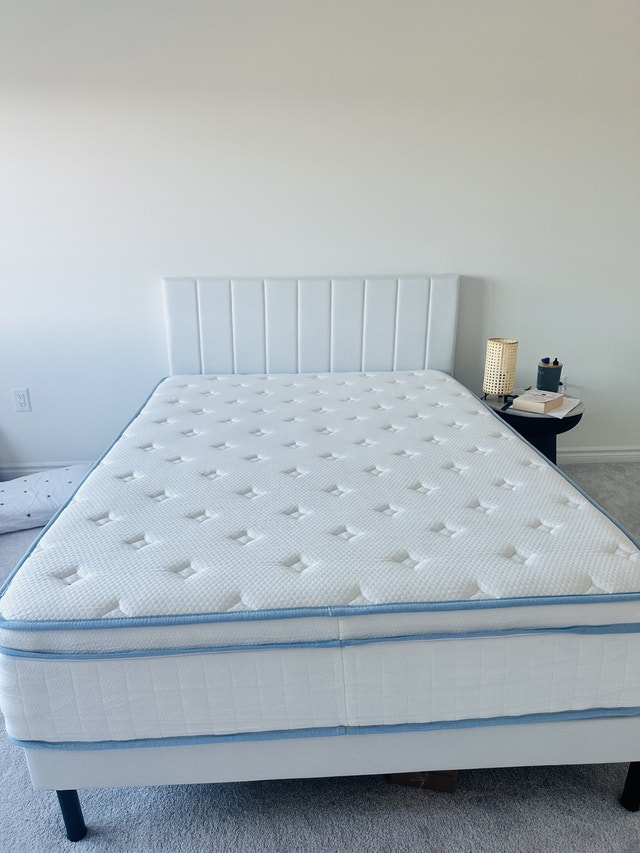 Bed Frame  + 12 inch mattress (30% Off - Full Size)