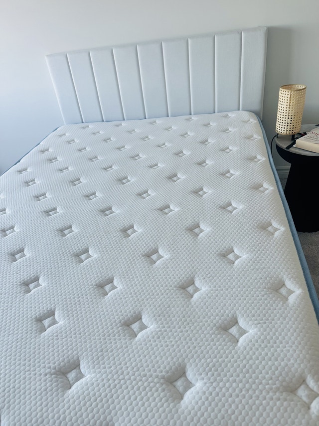Bed Frame  + 12 inch mattress (30% Off - Full Size) - photo 5