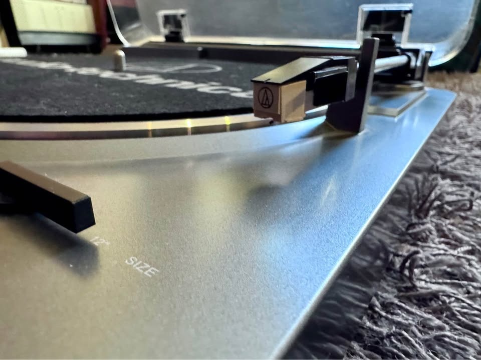 Audio Technica AT-LP60 Record Player - photo 4