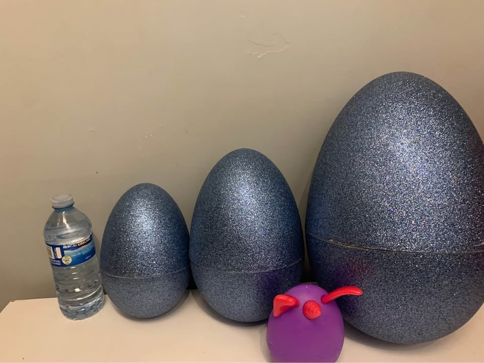 3 Blue Glitter Easter Eggs - photo 2