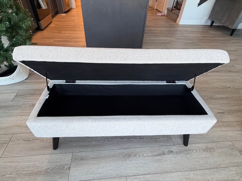 Ottoman with storage - photo 2