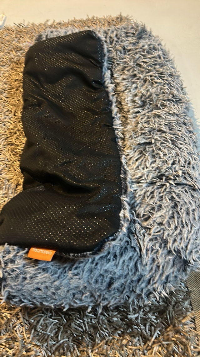 New Furhaven Pet Bed/ Blanket - photo 2