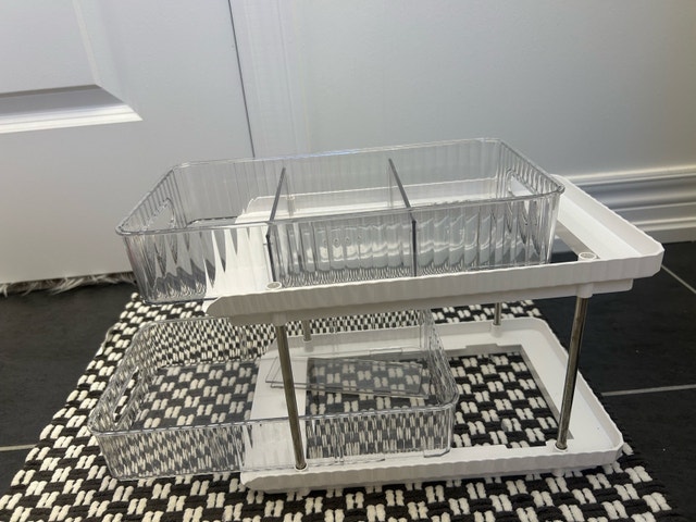 New - White 2-Tier Organizer - photo 2