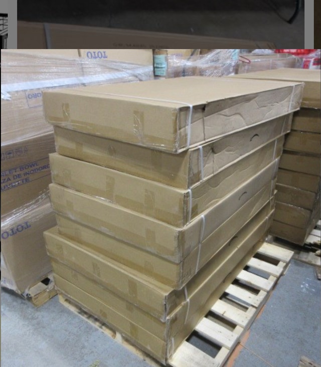 New-AMAZON BASICS 42" & 48" STACKABLE PET KENNELS - photo 2