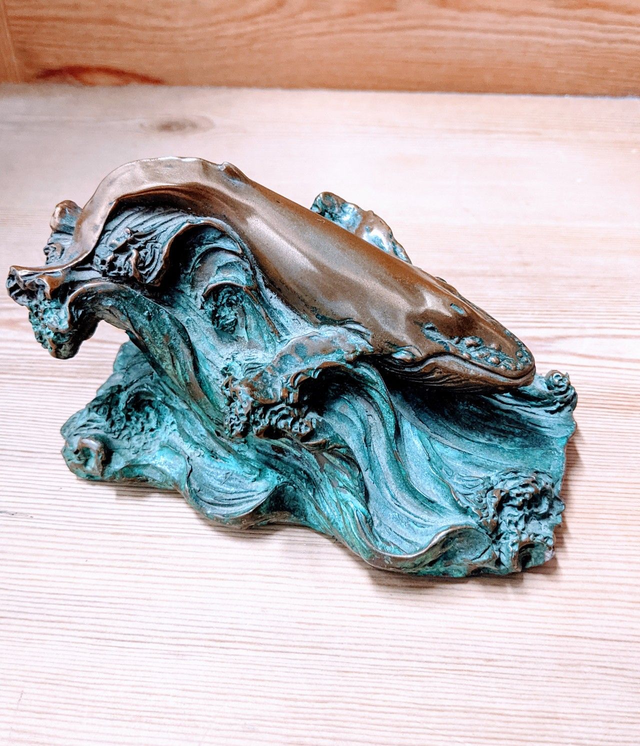 Whale sculpture - photo 2