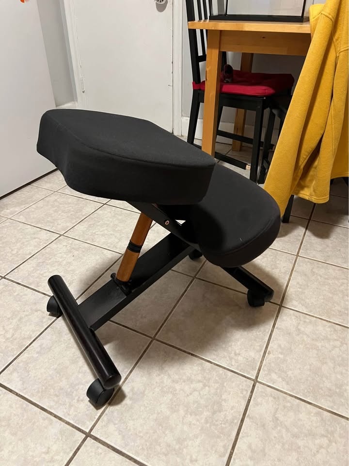 kneeling chair - photo 3