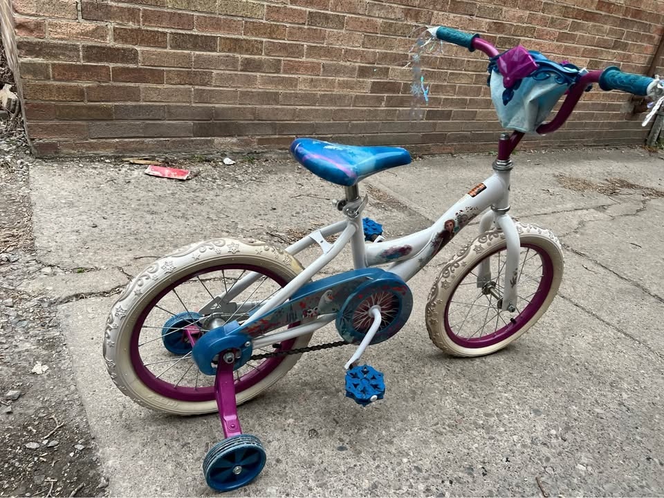 Frozen Kids bike 16” - photo 2