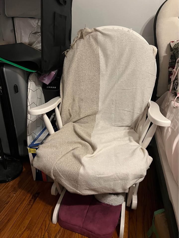 Nursing chair - photo 2