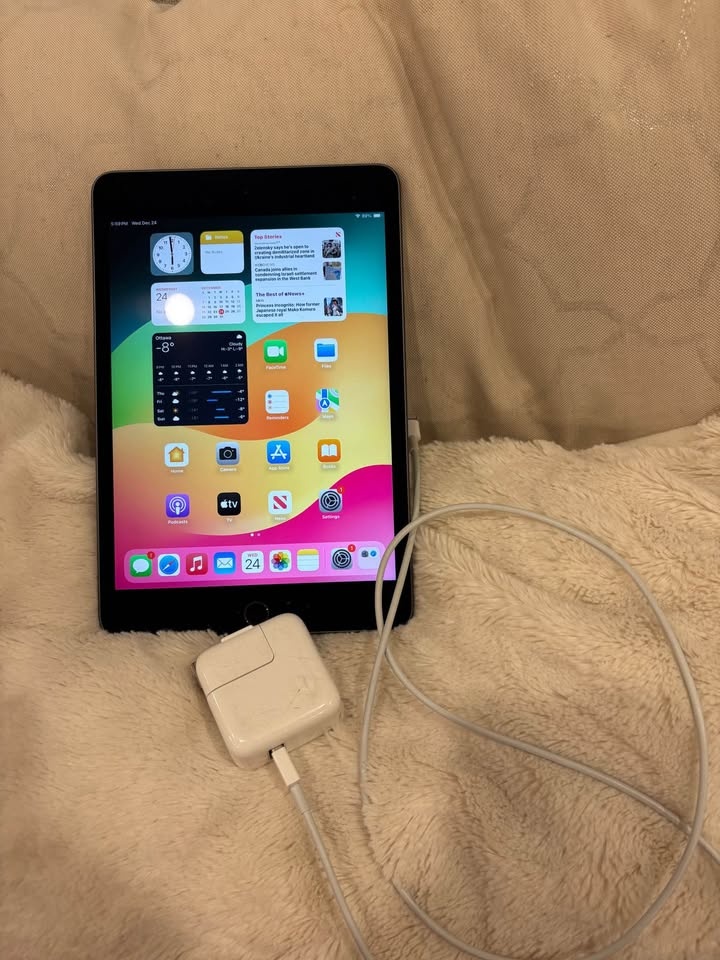 Apple iPad Mini 5th generation 64GB - photo 2