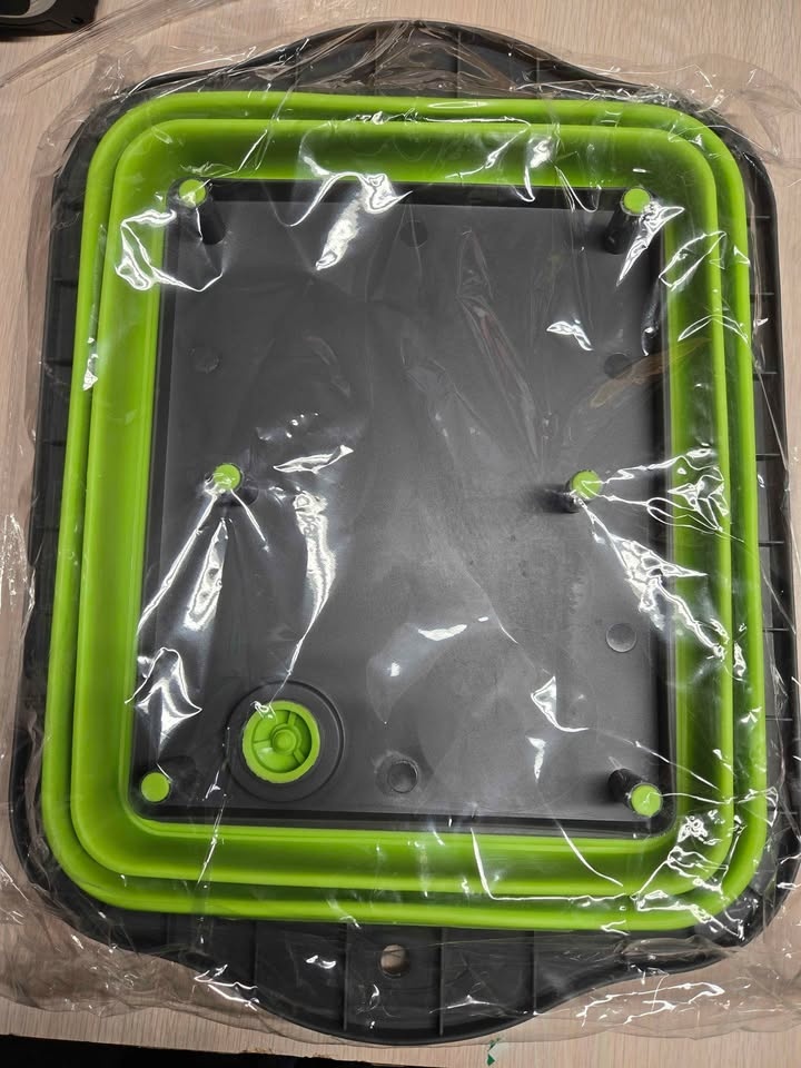 Collapsible cutting board with colander - photo 4