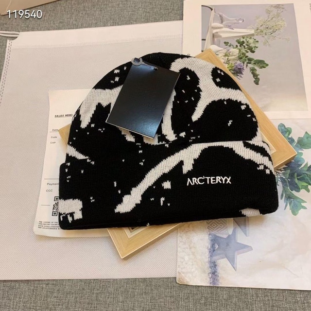 Arc'teryx Beanie
