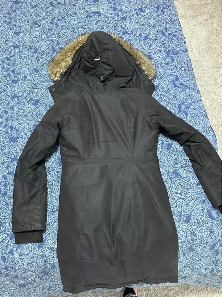 Aritzia TNA Summit Parka - XS - photo 2