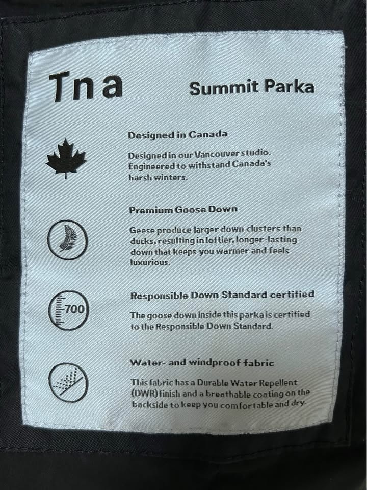 Aritzia TNA Summit Parka - XS - photo 4