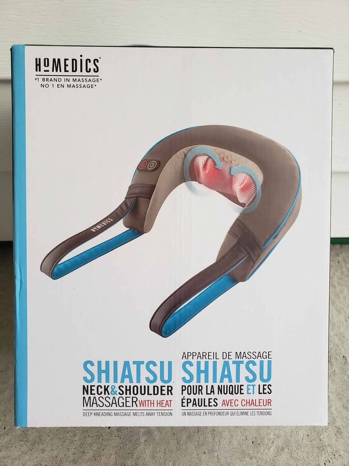 Shiatsu neck & shoulder massager with heat - photo 2