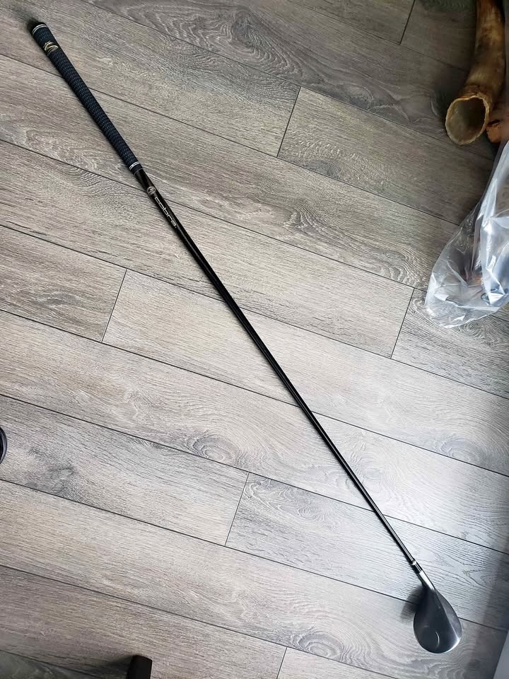Golf club cobra 3 wood regular graphite shaft 15.5deg loft