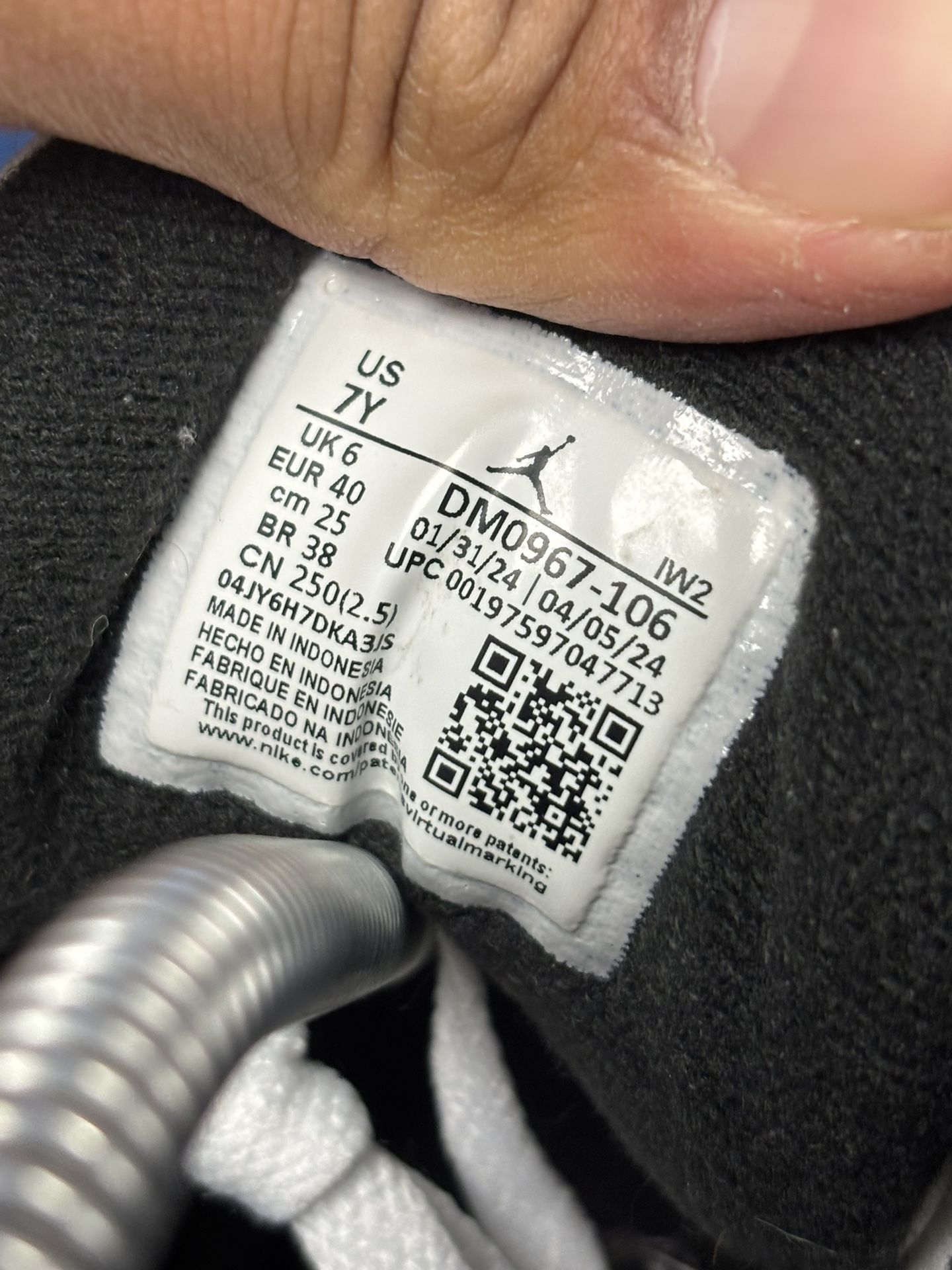 Air Jordan 3 Cement Grey GS - photo 5
