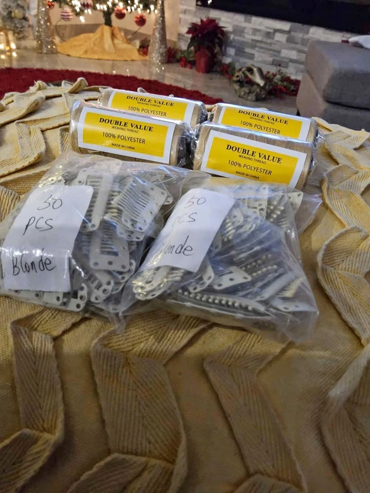 4 pack Weave Thread Blonde + 100 Sewin Clipin Weave Clips Blonde