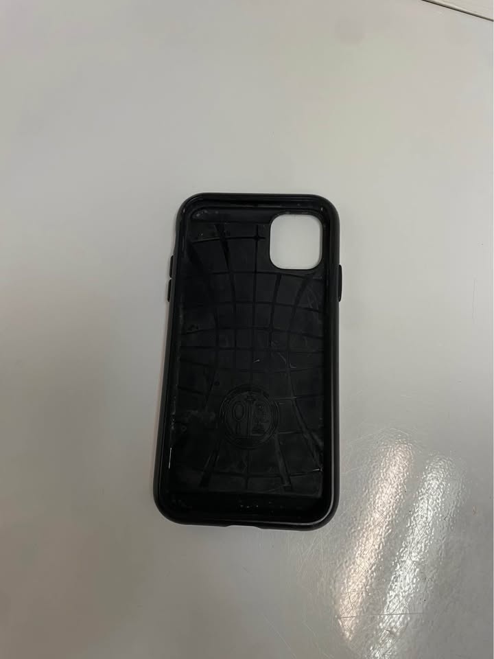 IPHONE Spigen Case - photo 2