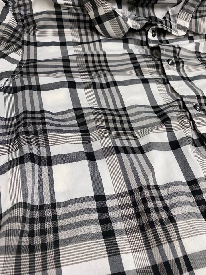 GUESS Button Up Shirt - photo 3